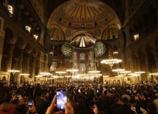 Gëzimi i besimtarit është forcë rrezëllitëse